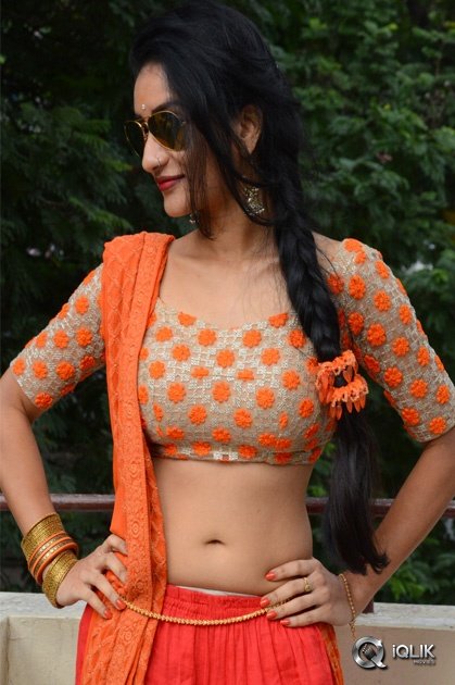 Janani-At-Laxmi-Devi-Samarpinchu-Nede-Chudandi-Motion-Poster-Launch